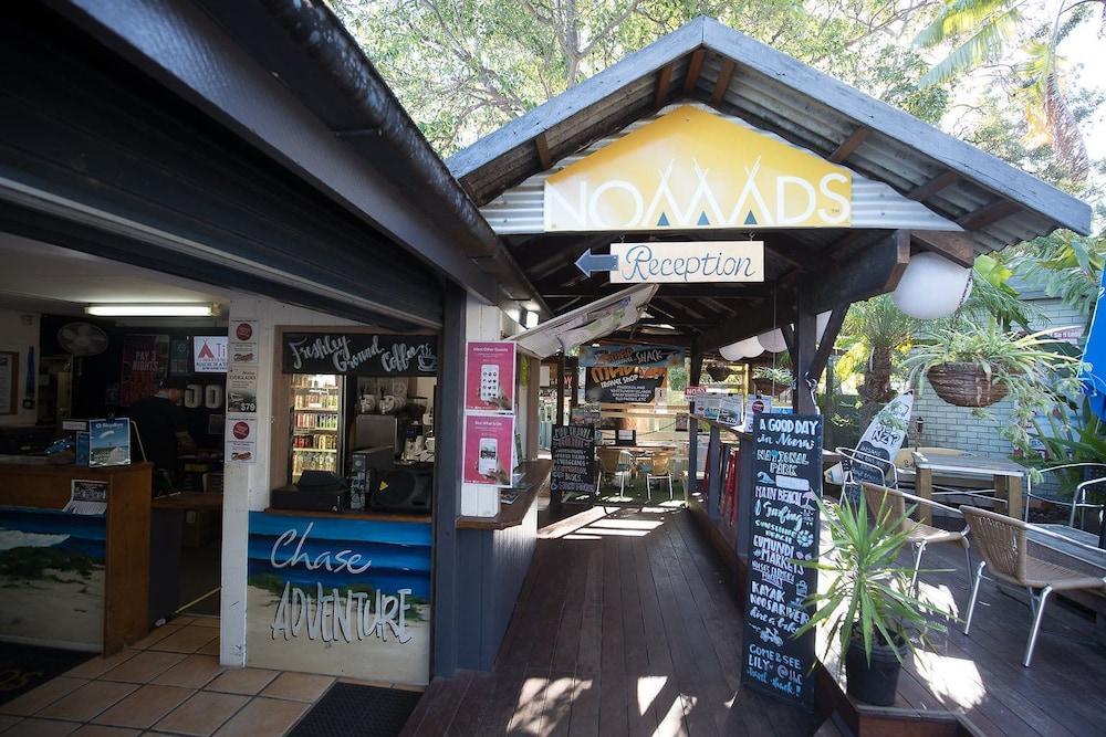 Nomads Noosa Hostel Exterior photo